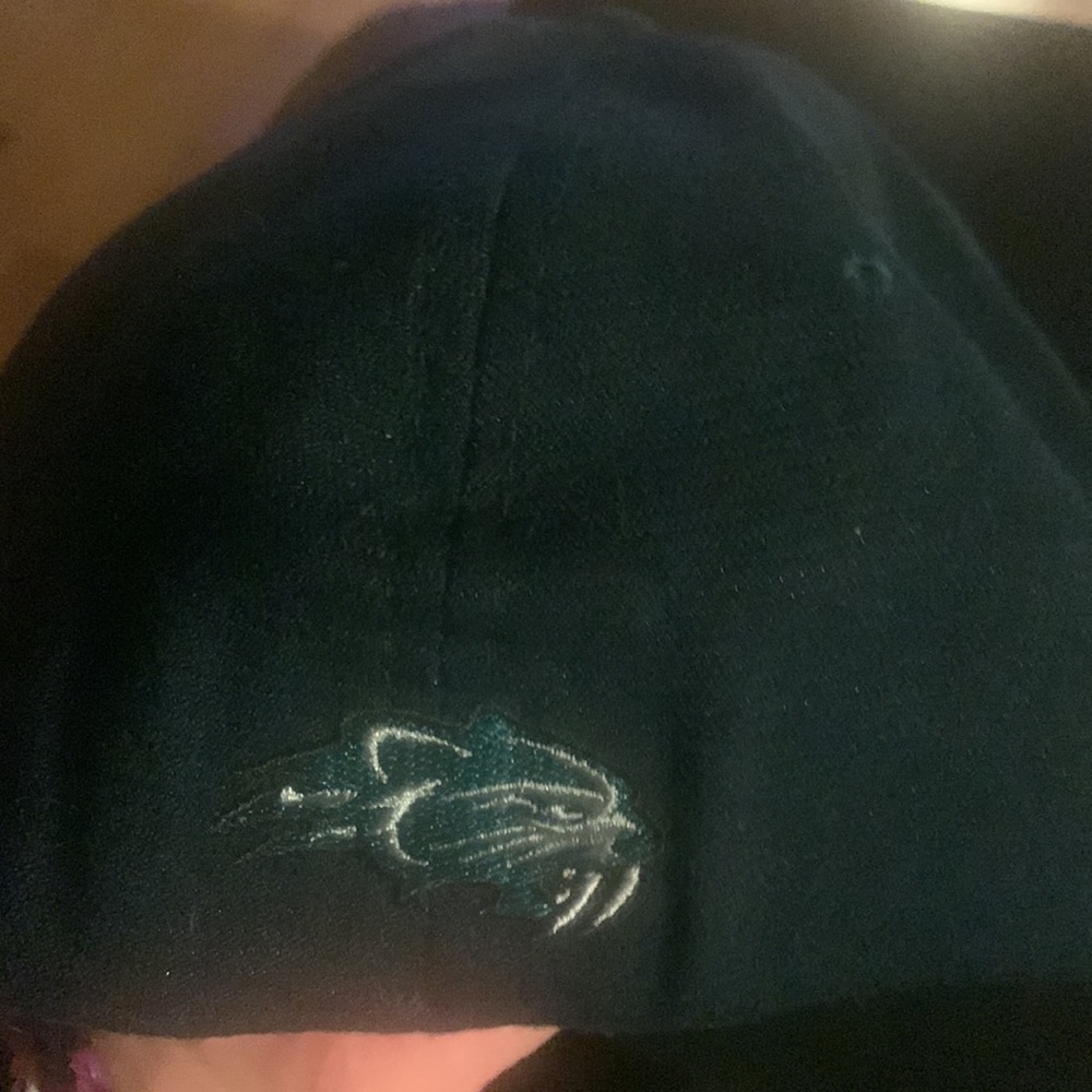Hat - Picture 2 of 4